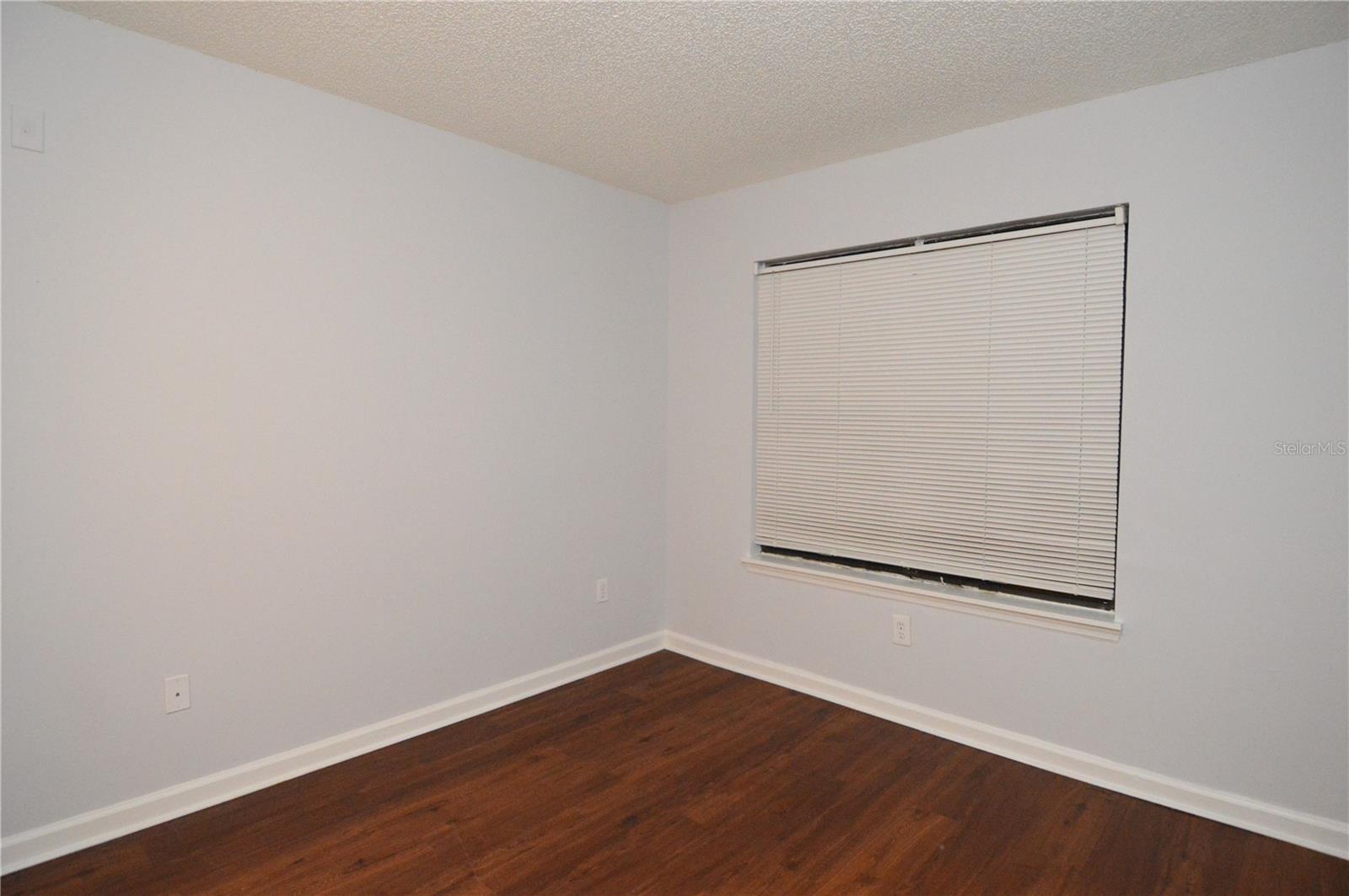 Image 20 of 70 For 11901 4th Street N 5110