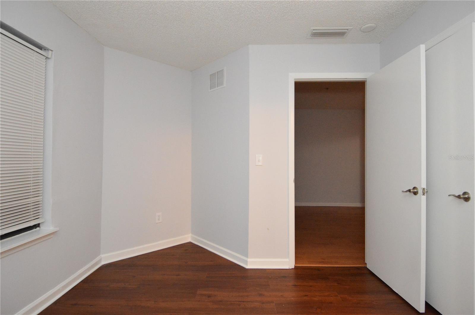 Image 32 of 70 For 11901 4th Street N 5110