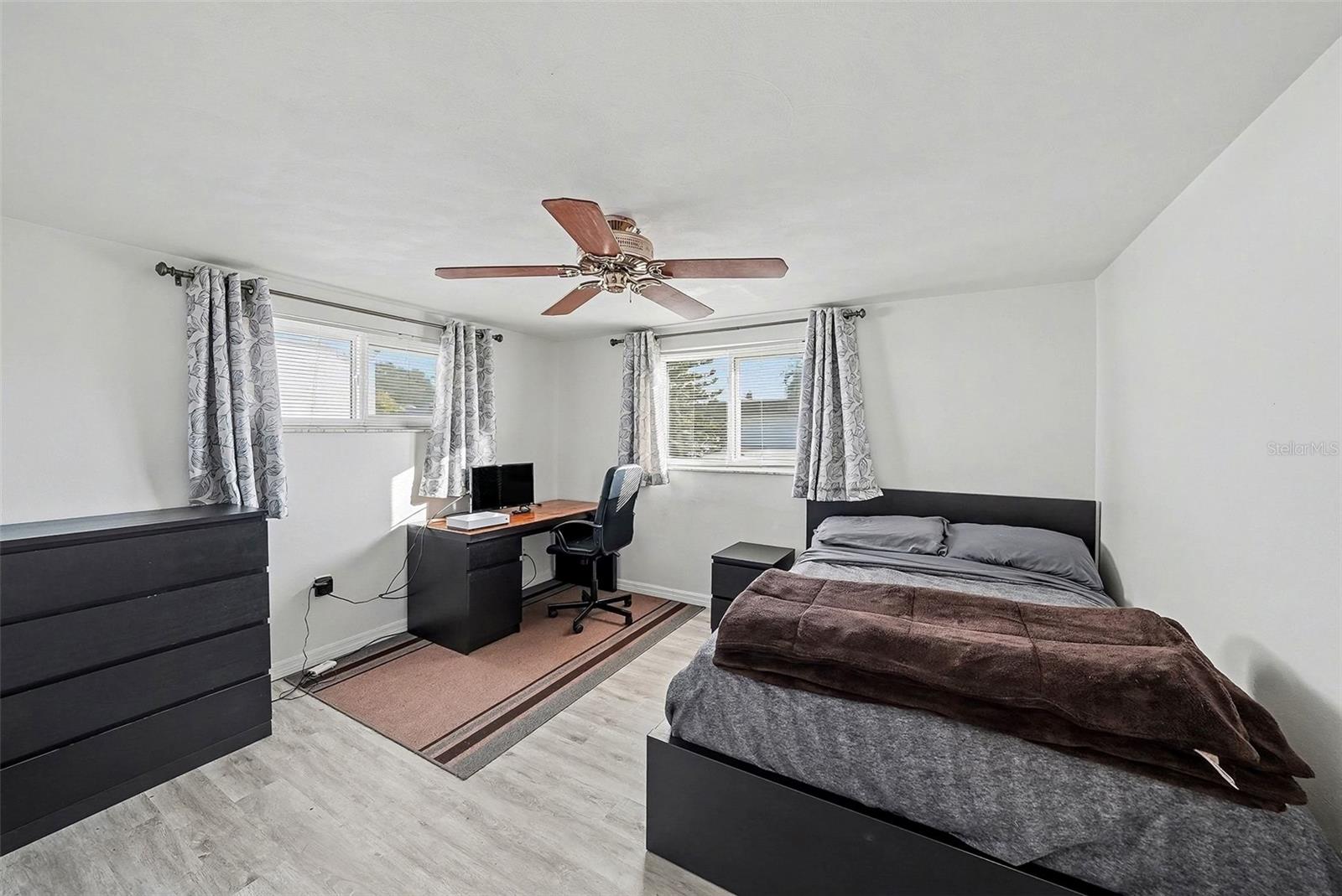 Image 11 of 16 For 5725 Thrush Drive