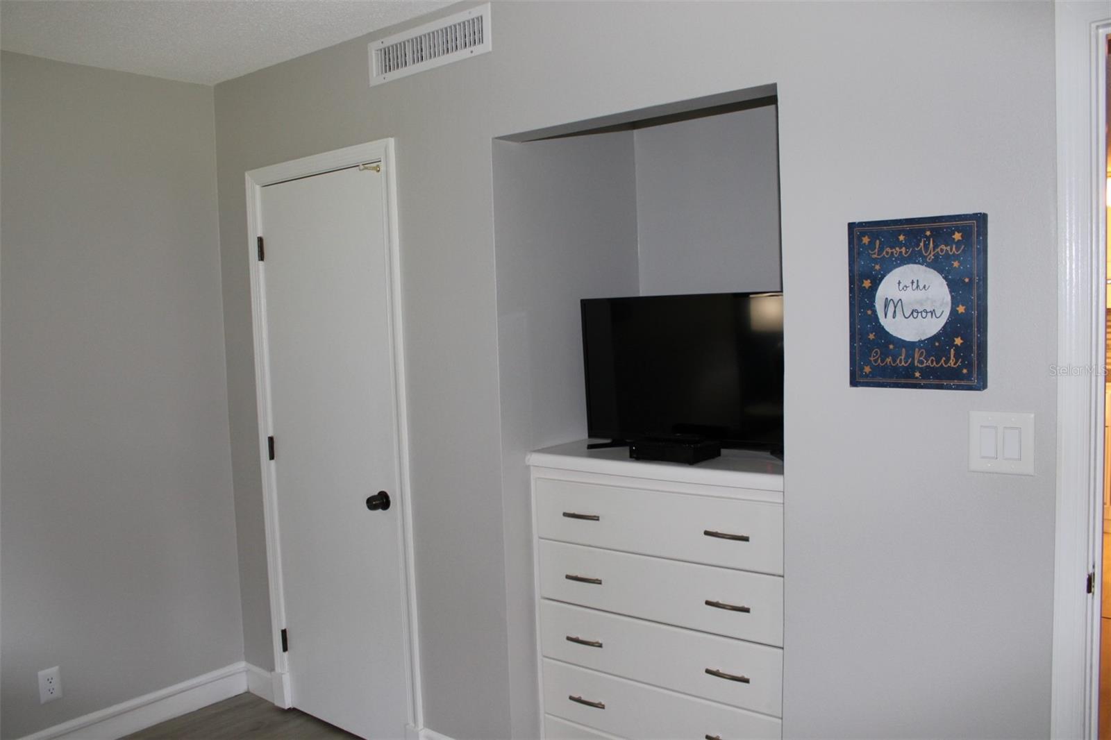 Image 20 of 53 For 36750 Us Highway 19 N 3-203