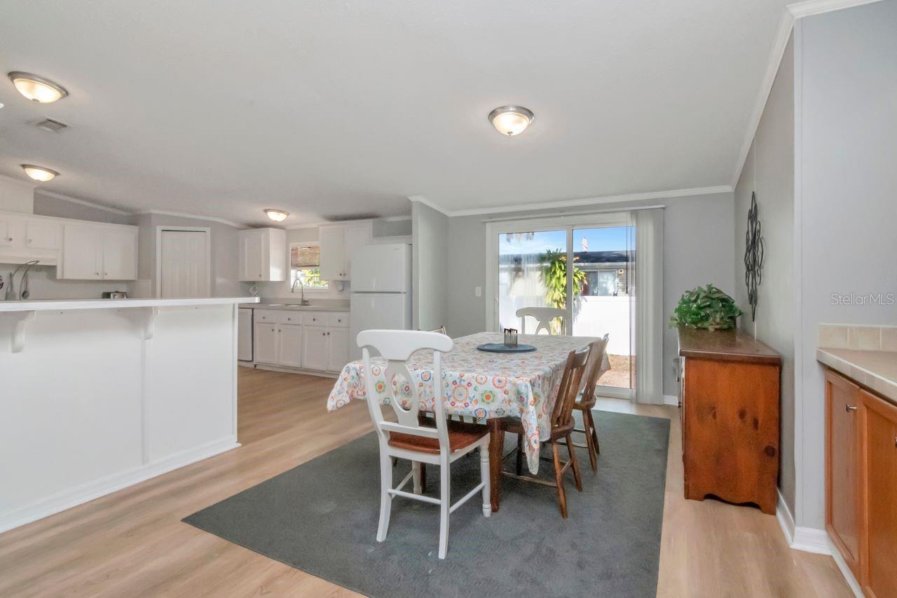 Image 10 of 38 For 10404 Hawk Court