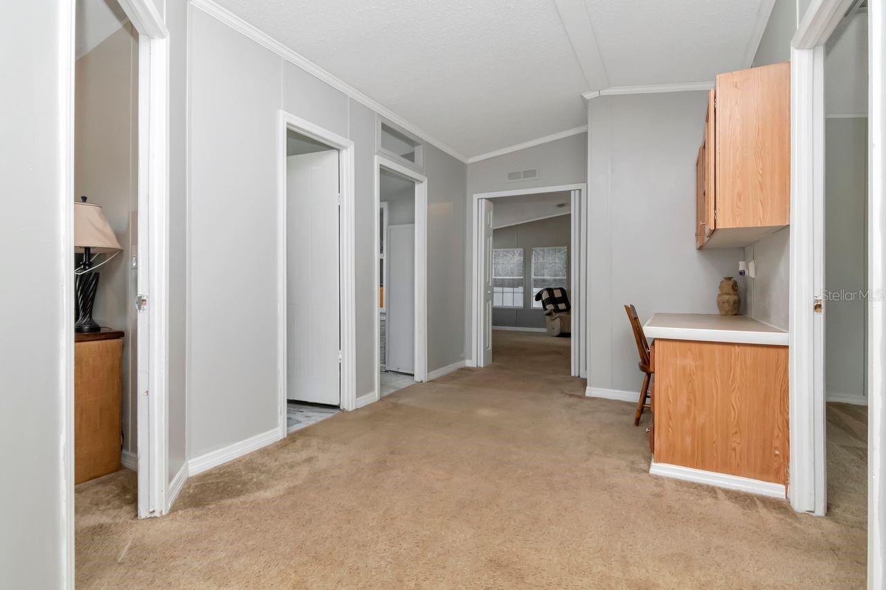 Image 23 of 38 For 10404 Hawk Court