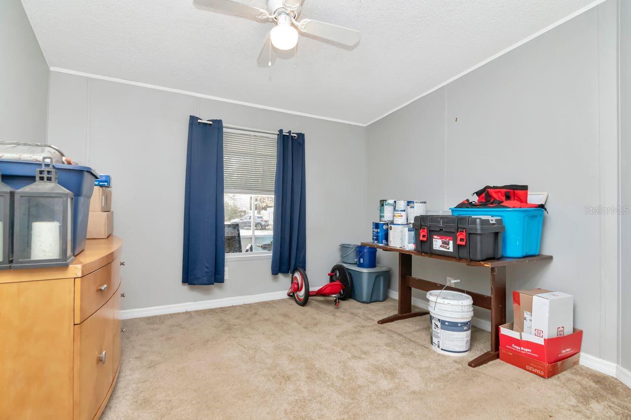 Image 24 of 38 For 10404 Hawk Court