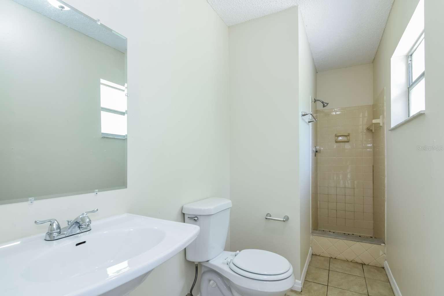 Listing photo id 15 for 7338 Coventry Drive