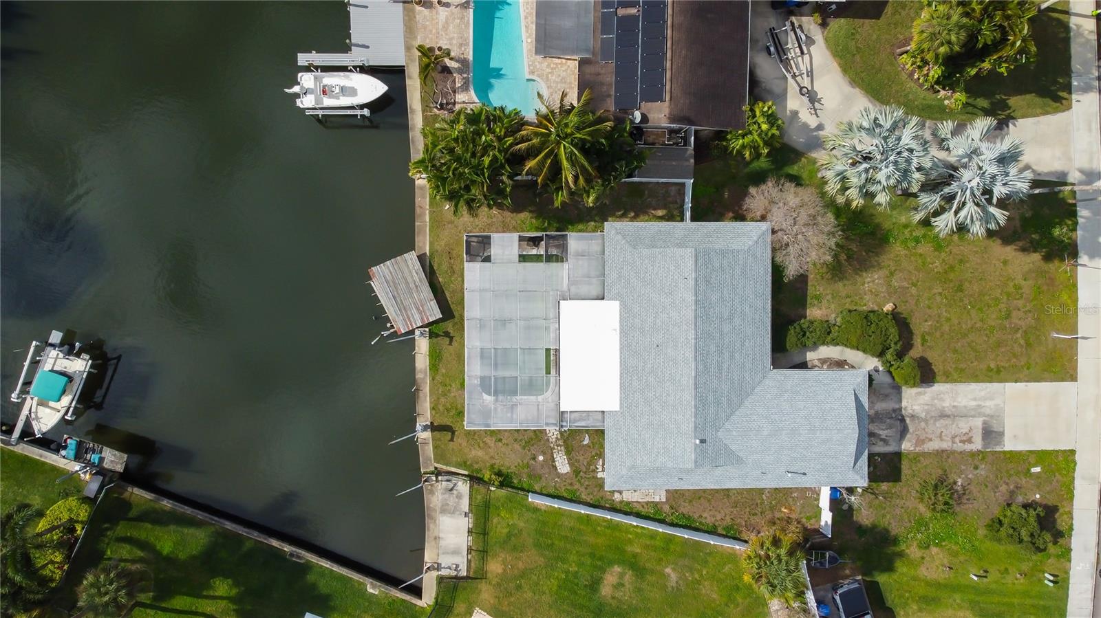 Image 16 of 41 For 5116 Venetian Boulevard Ne