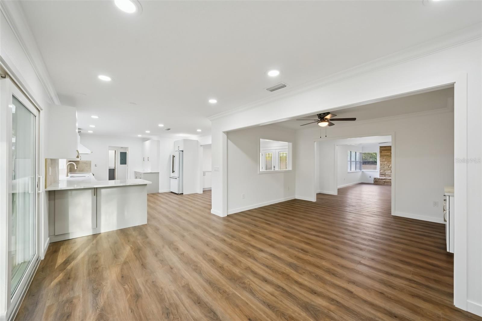 Listing photo id 11 for 10826 Twin Palms Ranch Road