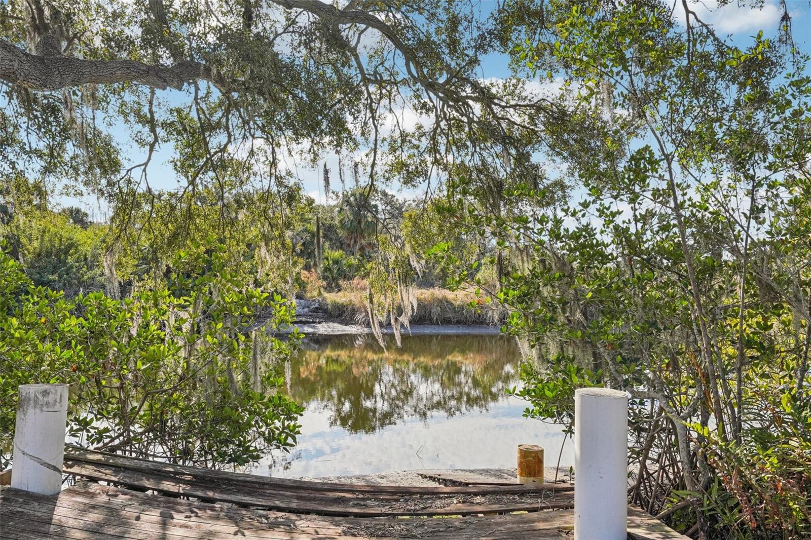 Listing photo id 0 for 10826 Twin Palms Ranch Road