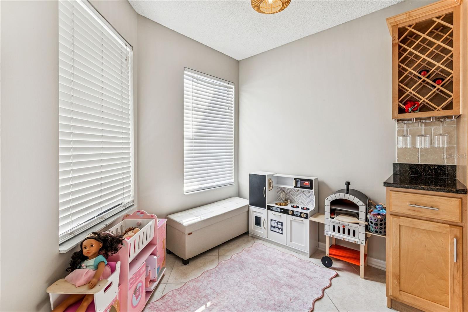 Image 10 of 32 For 4162 Brentwood Park Circle