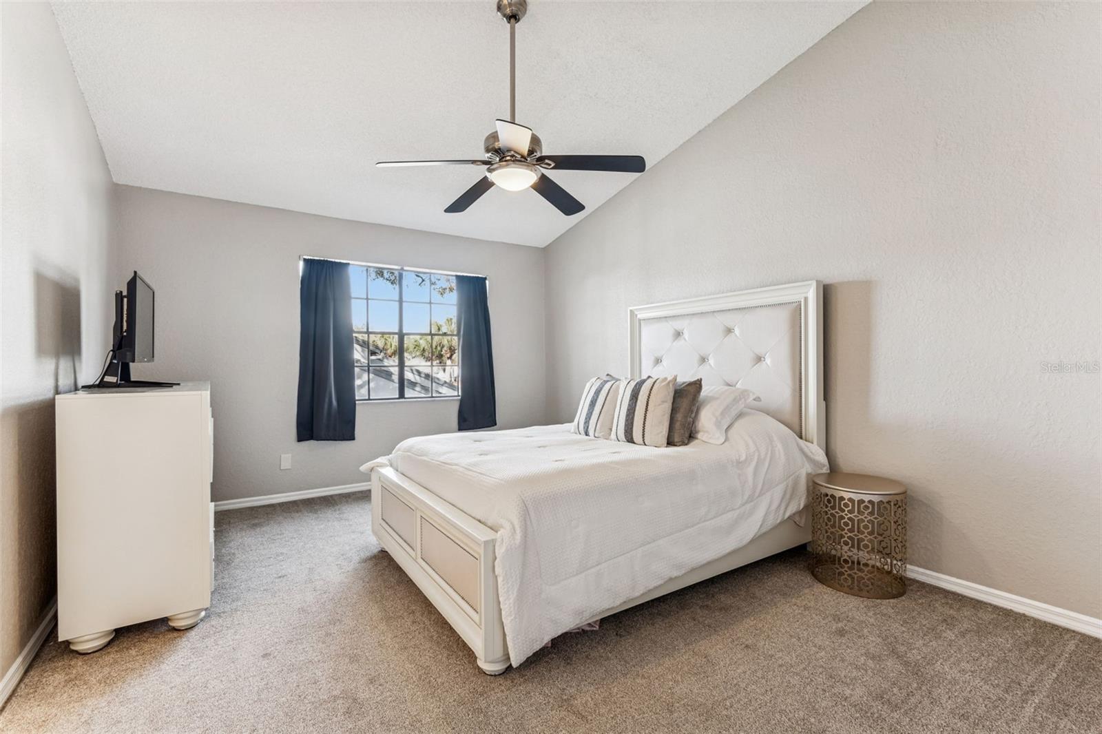 Image 19 of 32 For 4162 Brentwood Park Circle