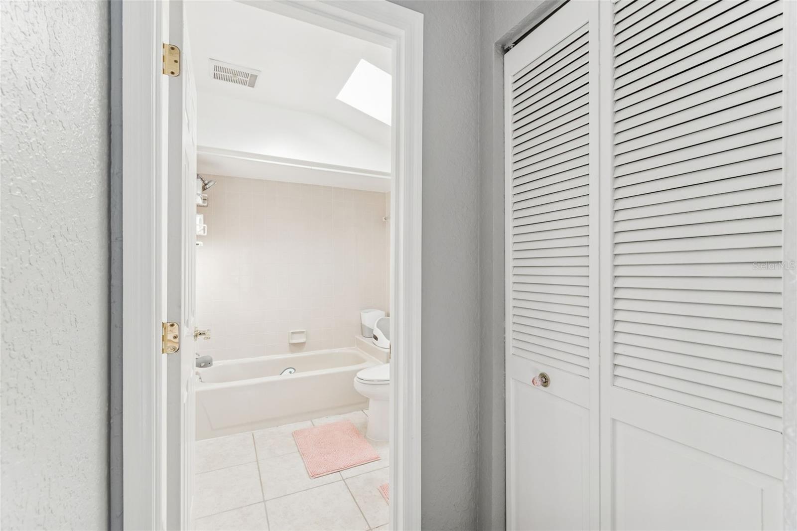 Image 26 of 32 For 4162 Brentwood Park Circle