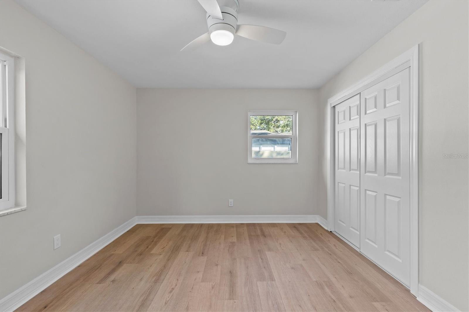 Listing photo id 22 for 810 West Shore Boulevard