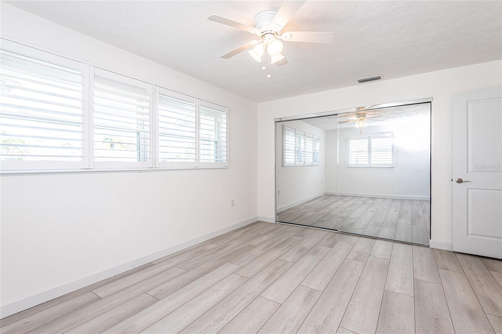 Image 31 of 52 For 1466 51st Avenue Ne