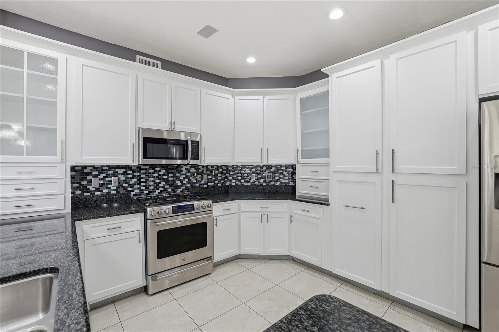 Image 16 of 75 For 1512 Crooked Stick Drive