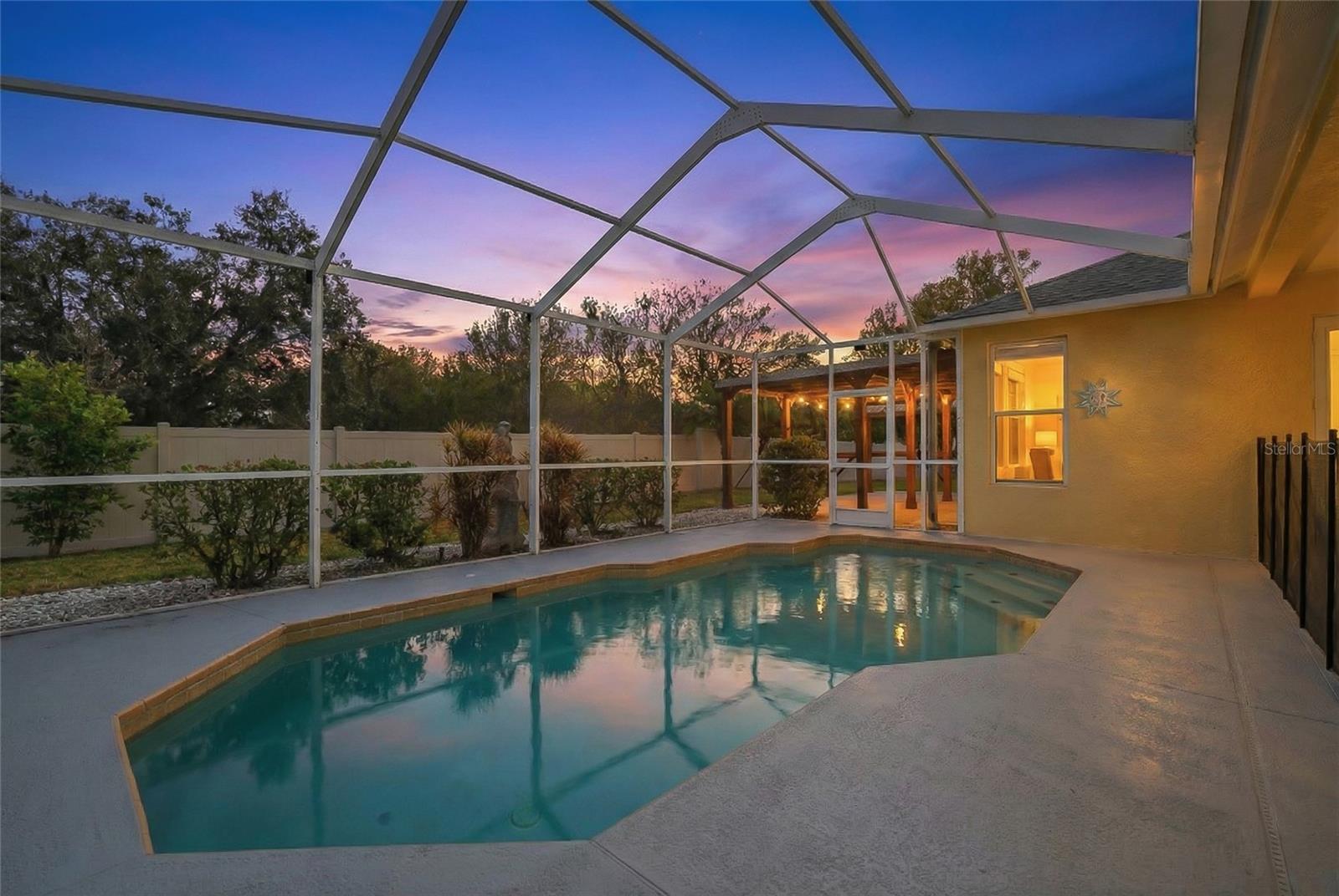 Image 2 of 75 For 1512 Crooked Stick Drive