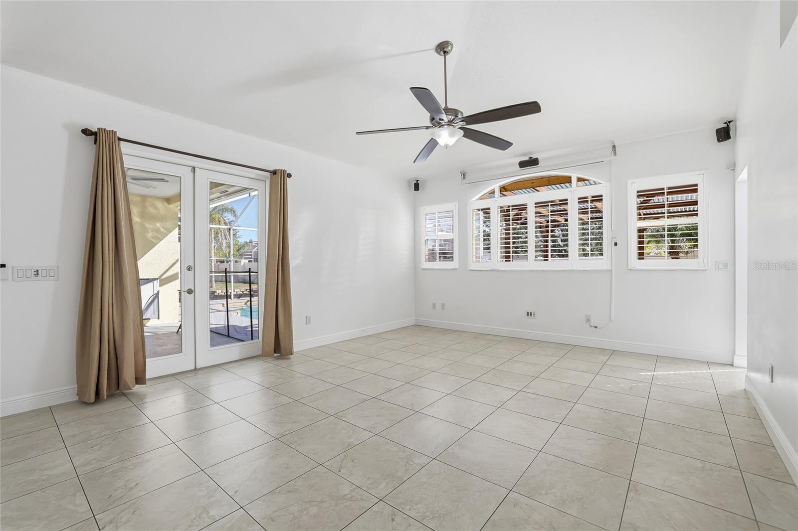 Image 22 of 75 For 1512 Crooked Stick Drive