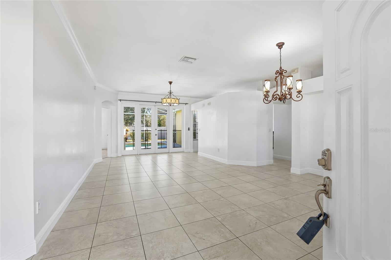 Image 5 of 75 For 1512 Crooked Stick Drive