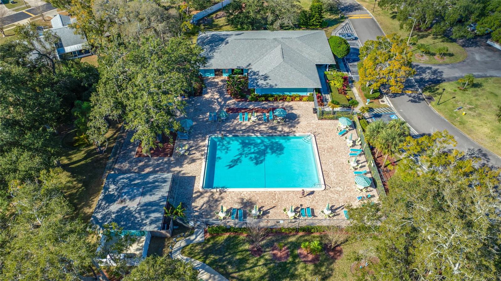 Image 33 of 48 For 3295 Fox Chase Circle N 105