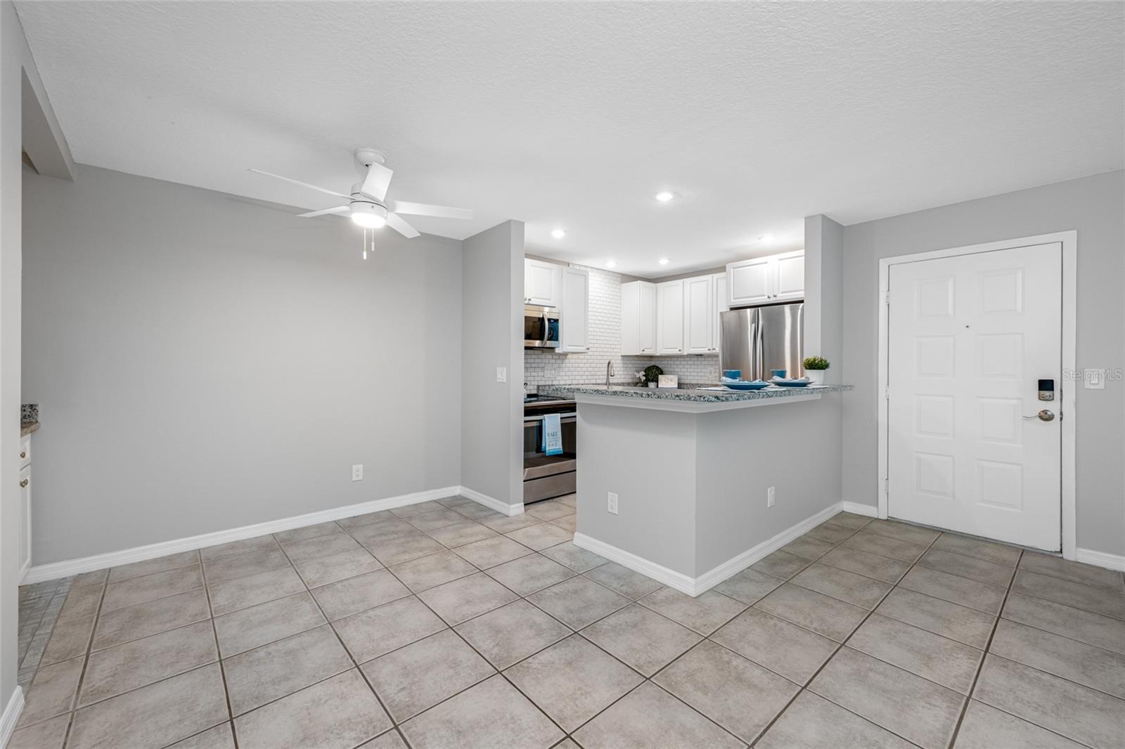 Image 7 of 48 For 3295 Fox Chase Circle N 105