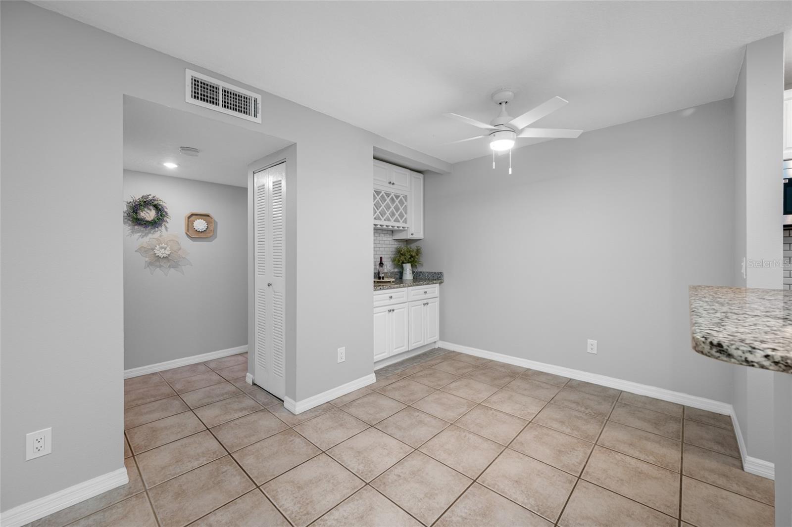 Image 8 of 48 For 3295 Fox Chase Circle N 105