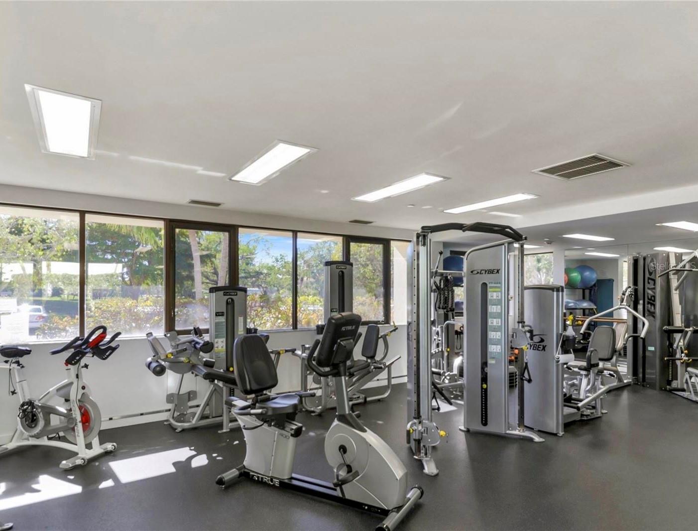 Image 48 of 56 For 1920 Harbourside Drive 1003