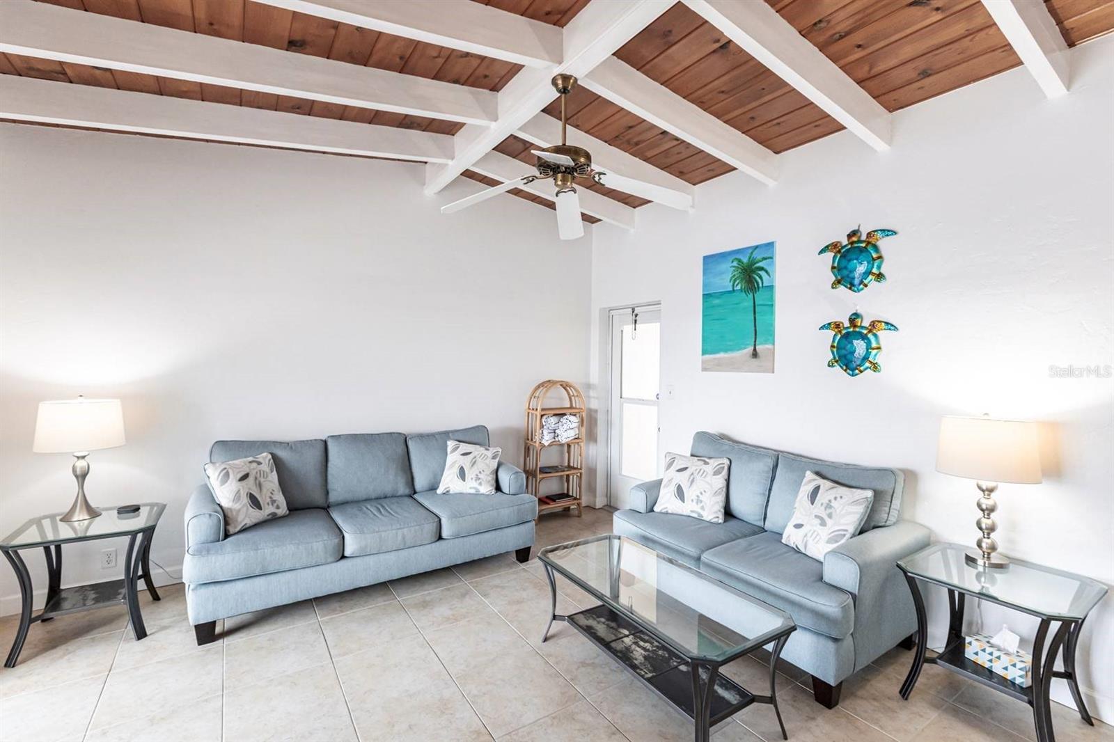 Image 3 of 22 For 6006 Midnight Pass Road 5