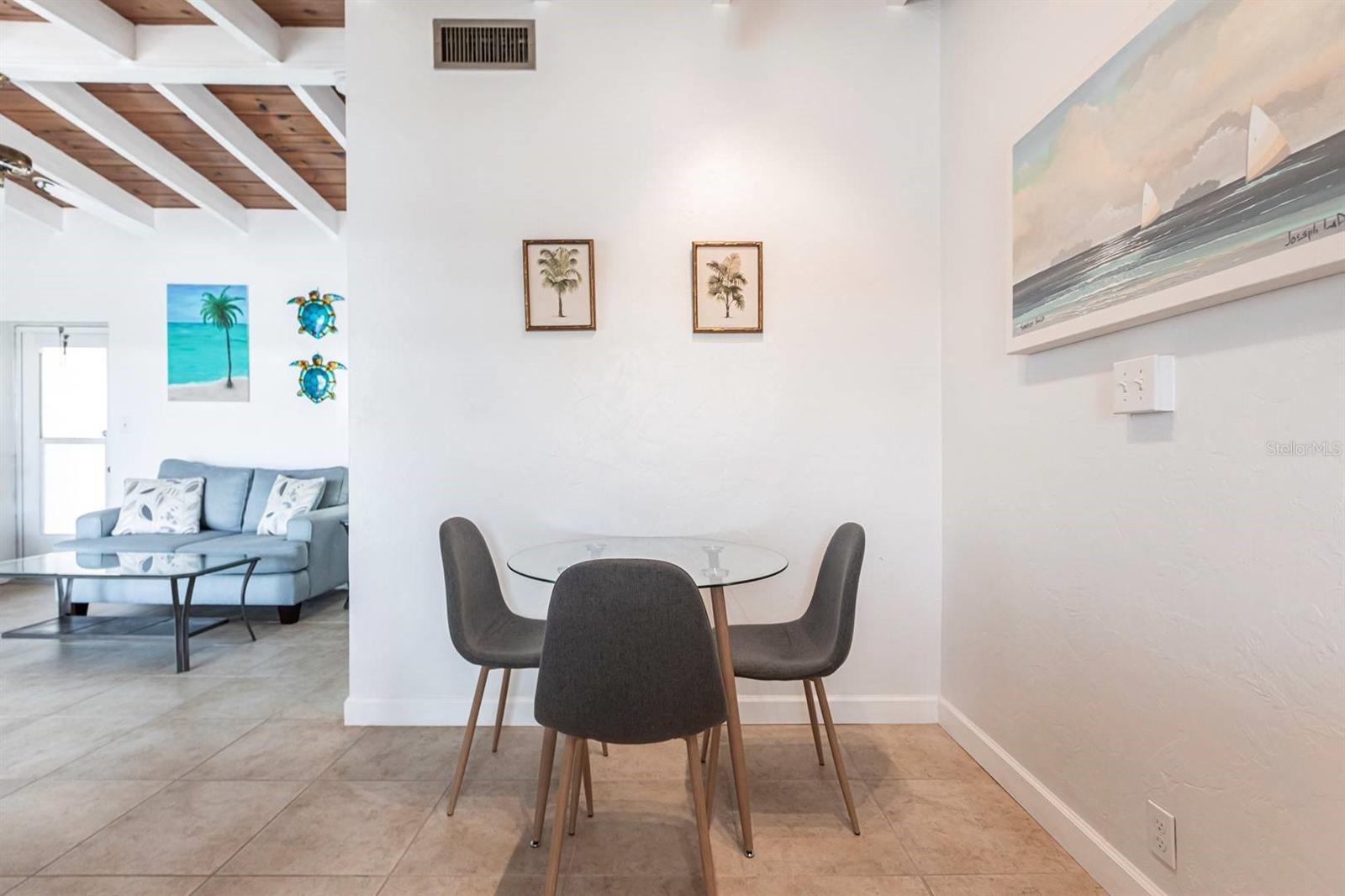 Image 8 of 22 For 6006 Midnight Pass Road 5