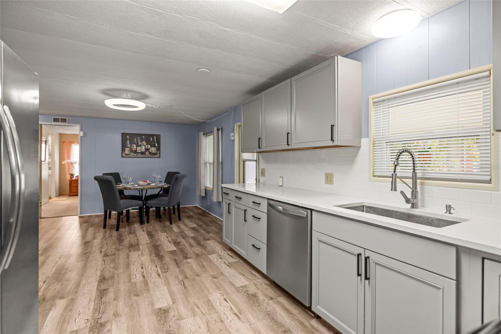 Image 14 of 53 For 34657 Orange Drive N