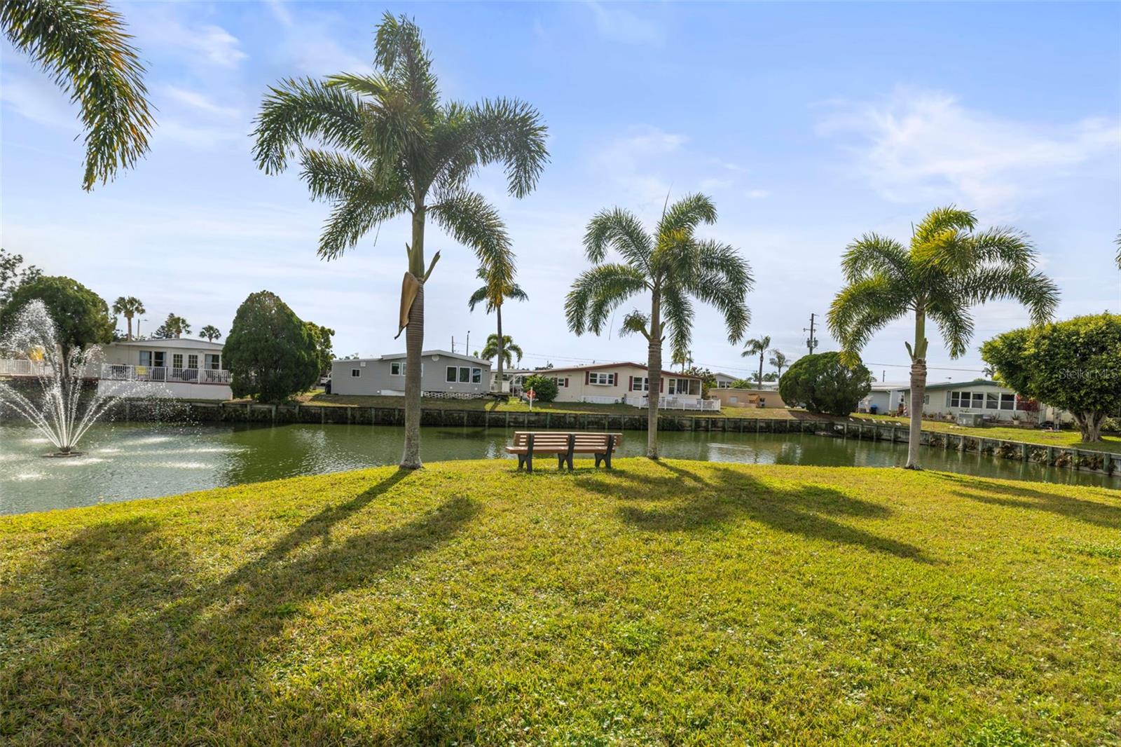 Image 46 of 53 For 34657 Orange Drive N