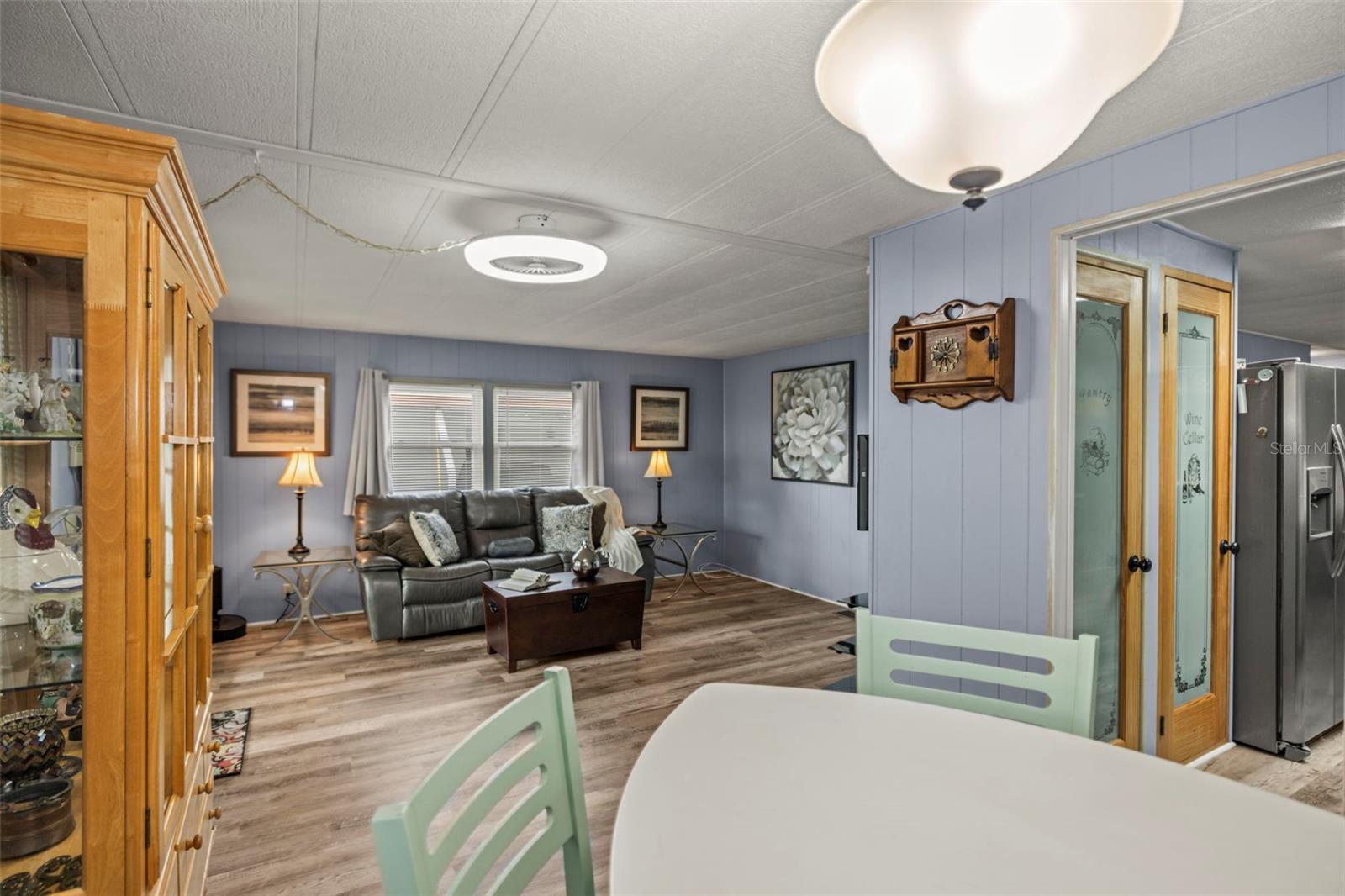 Image 8 of 53 For 34657 Orange Drive N