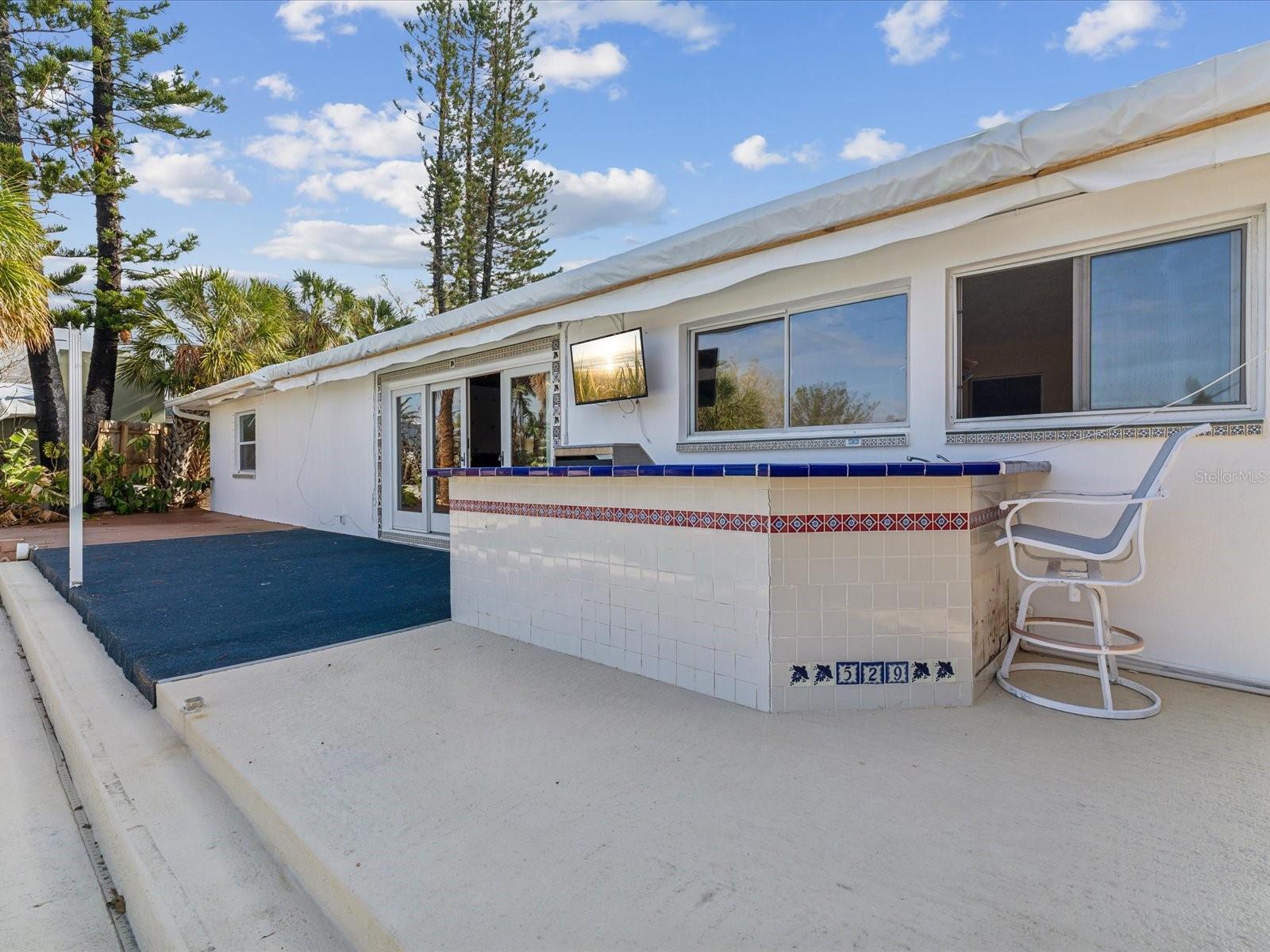 Image 21 of 65 For 529 80th Avenue