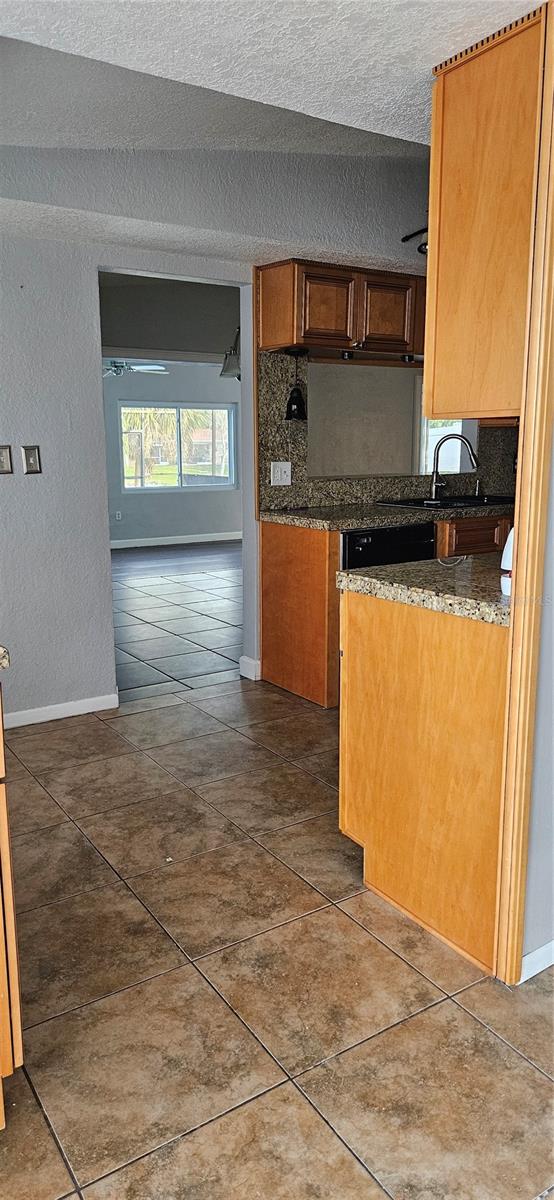 Image 27 of 31 For 2075 Keene Road