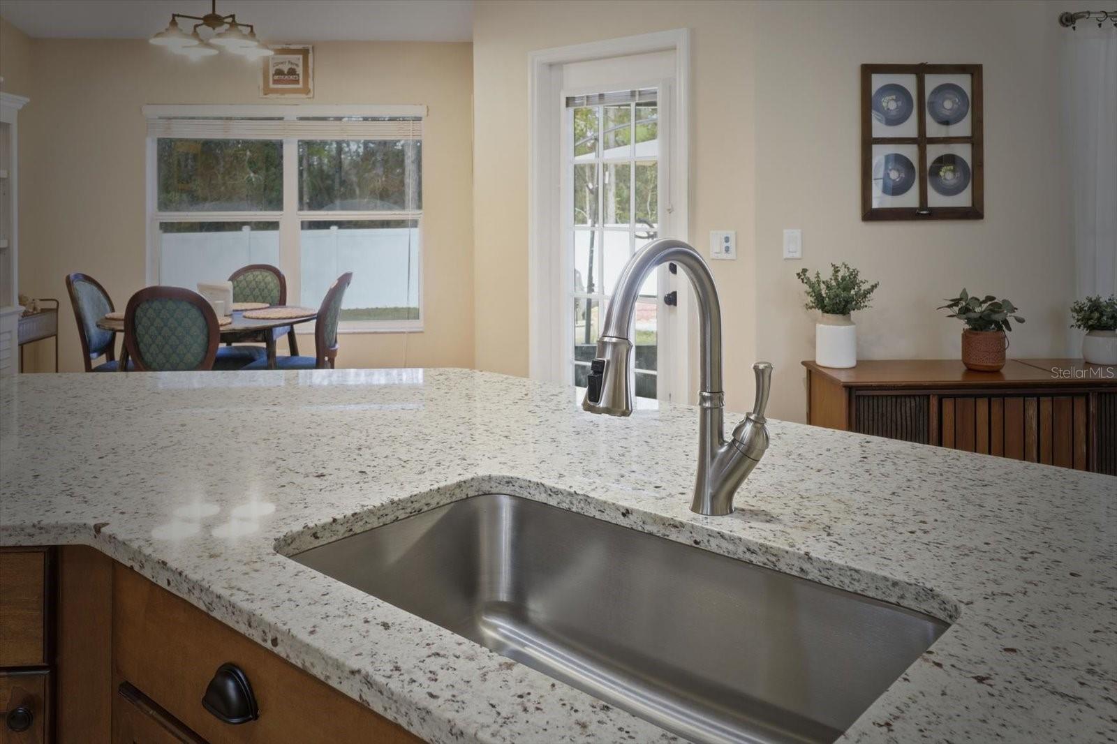 Image 15 of 46 For 1021 Champlain Lane