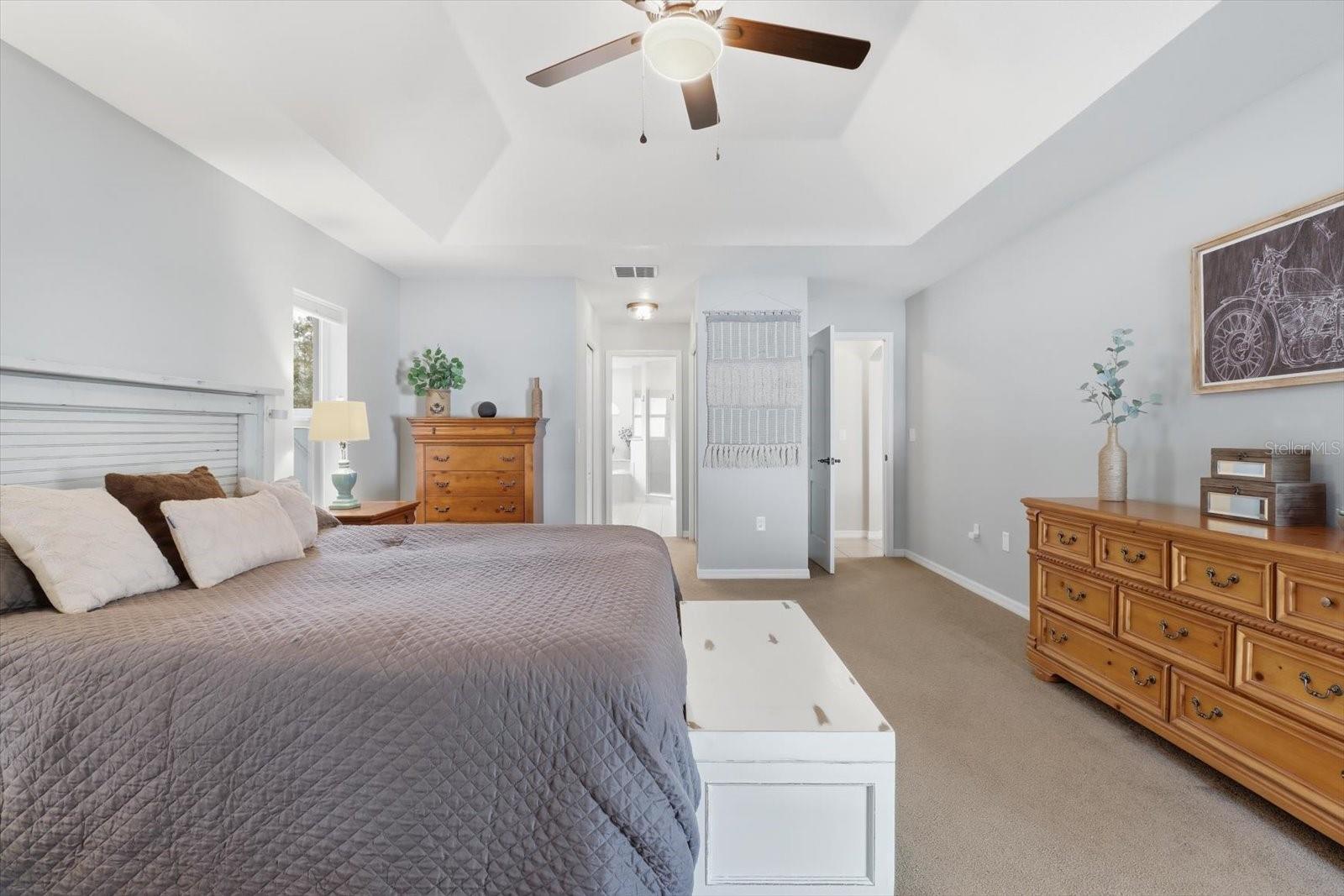 Image 22 of 46 For 1021 Champlain Lane