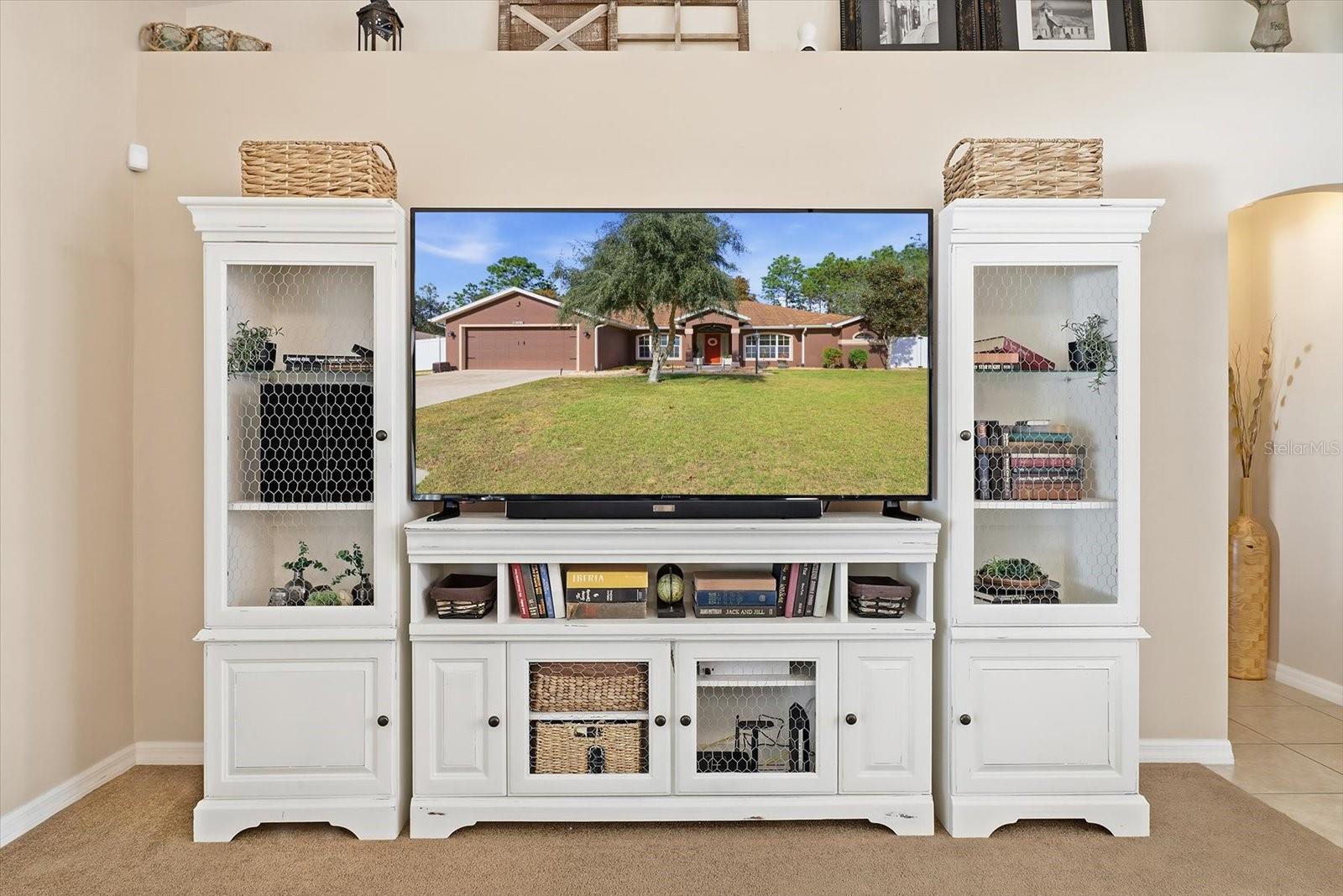 Image 8 of 46 For 1021 Champlain Lane