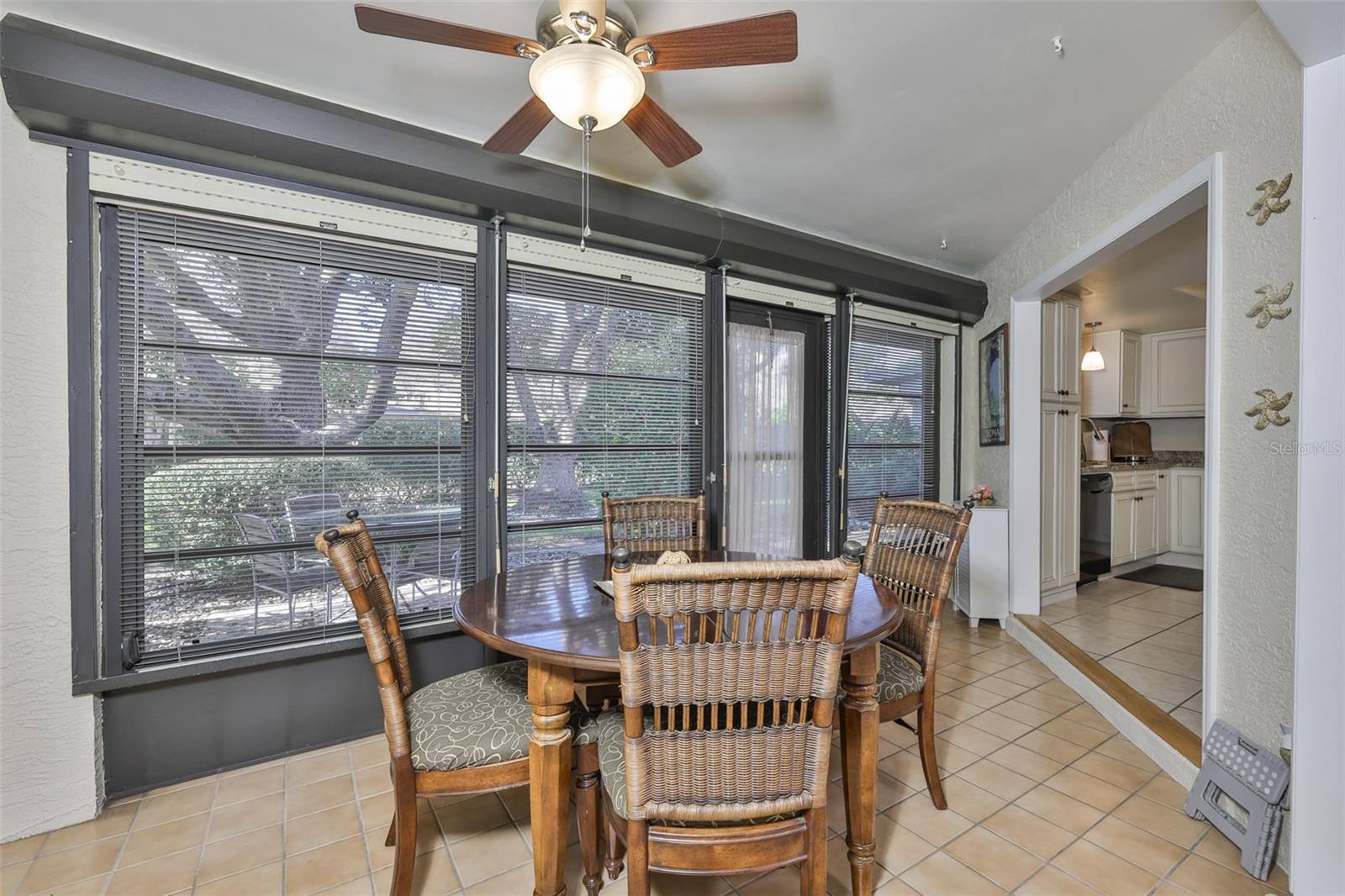 Image 13 of 50 For 1610 Leland Drive