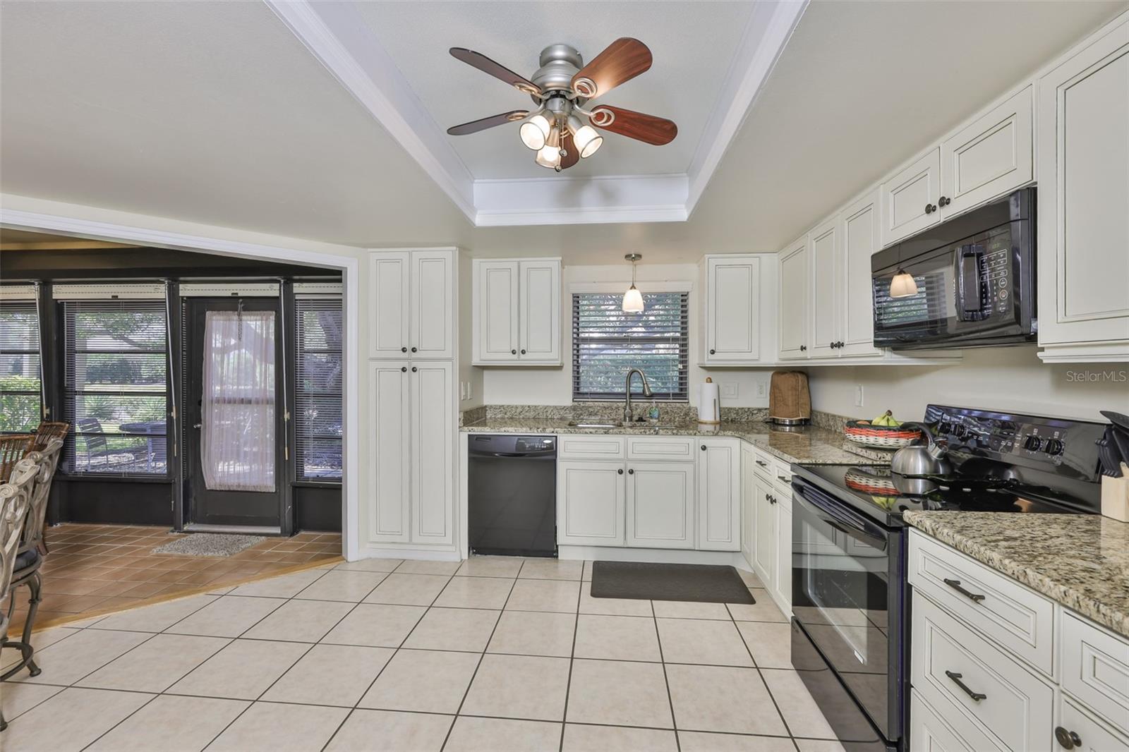 Image 16 of 50 For 1610 Leland Drive