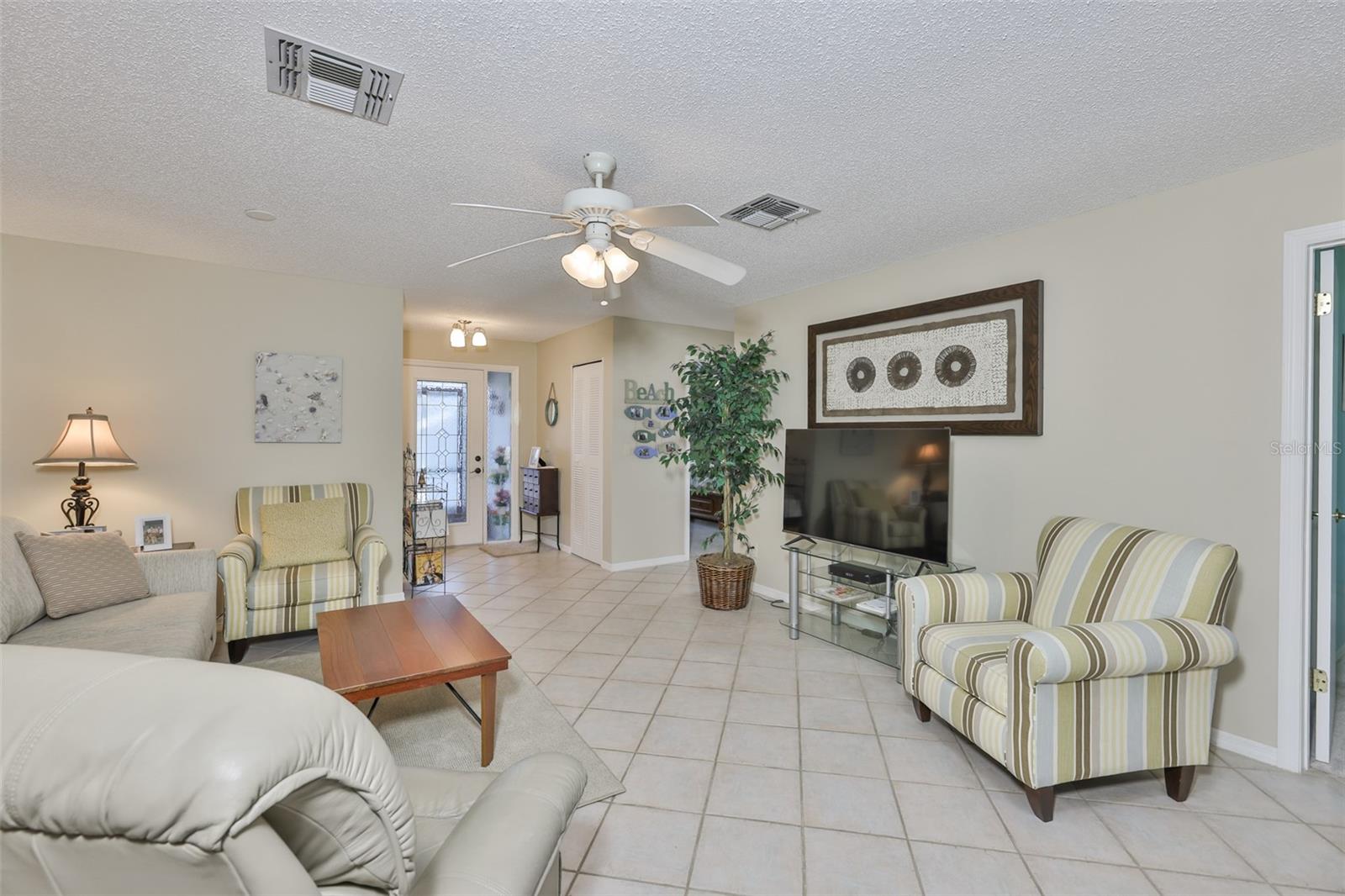 Image 9 of 50 For 1610 Leland Drive