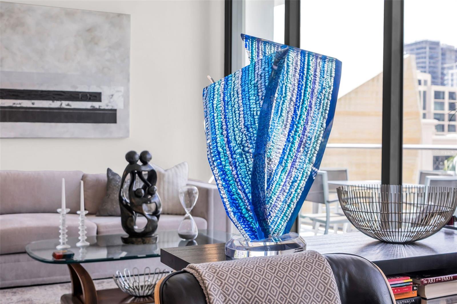 Image 52 of 68 For 100 1st Avenue N 901