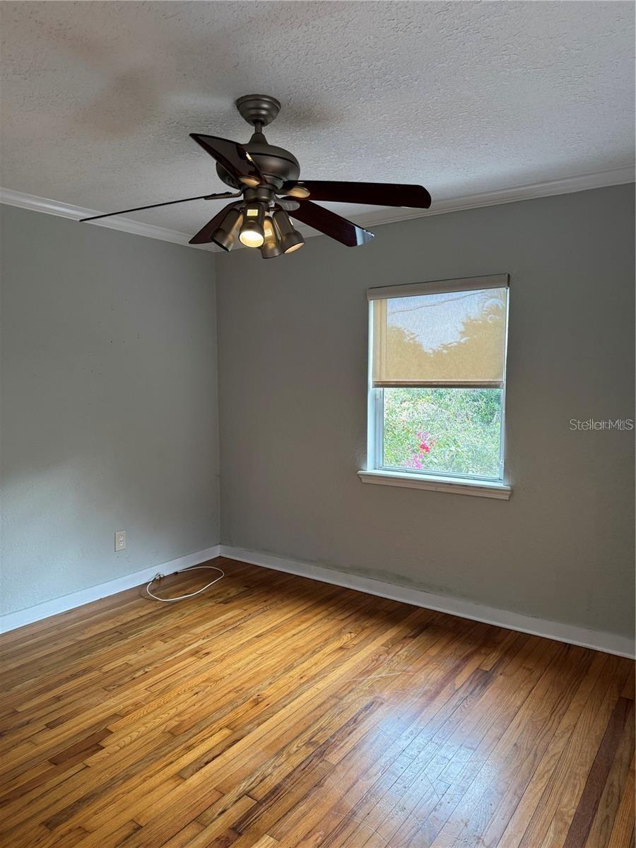 Image 20 of 27 For 2706 Fairmount Avenue