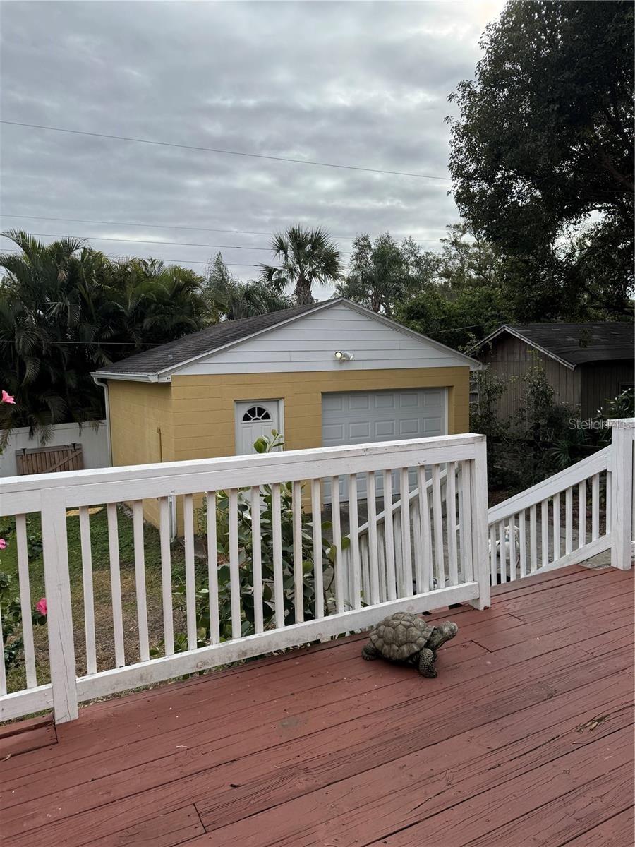 Image 24 of 27 For 2706 Fairmount Avenue