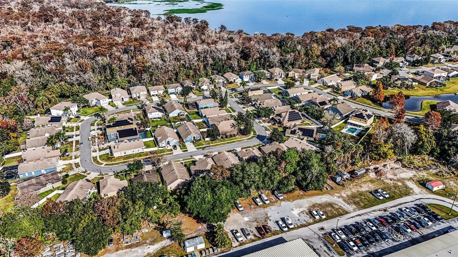 Image 40 of 41 For 302 Tavestock Loop