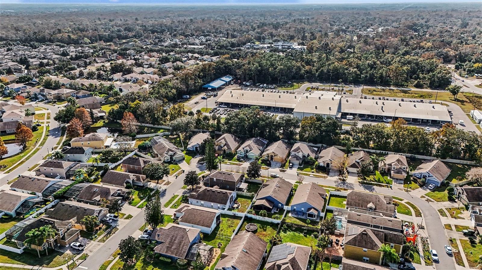 Image 41 of 41 For 302 Tavestock Loop