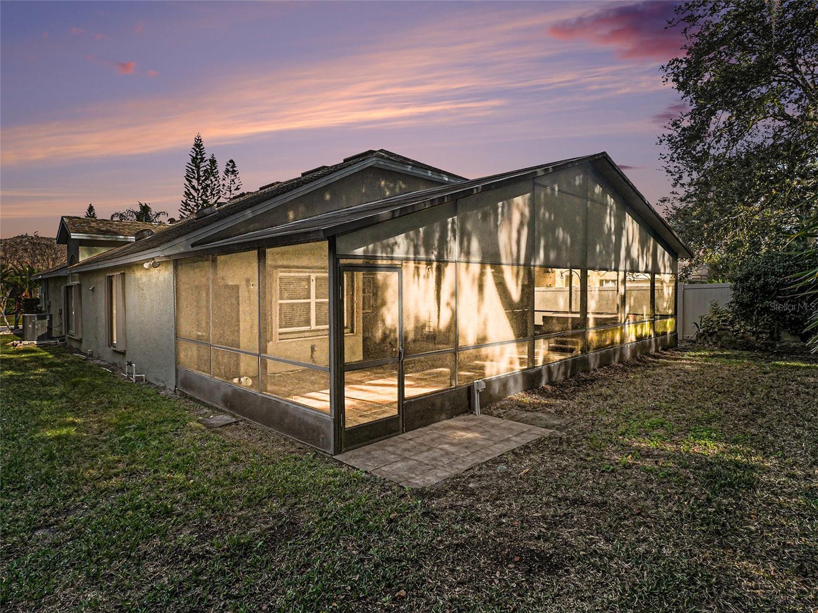 Image 5 of 41 For 302 Tavestock Loop