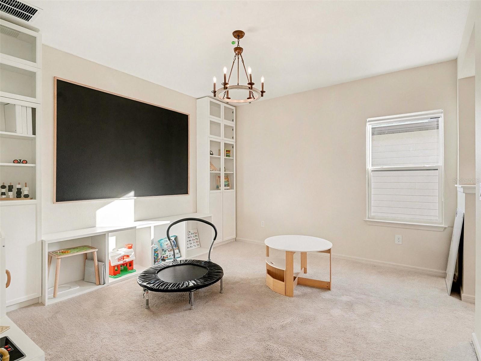 Image 18 of 33 For 12923 Willow Grove Drive