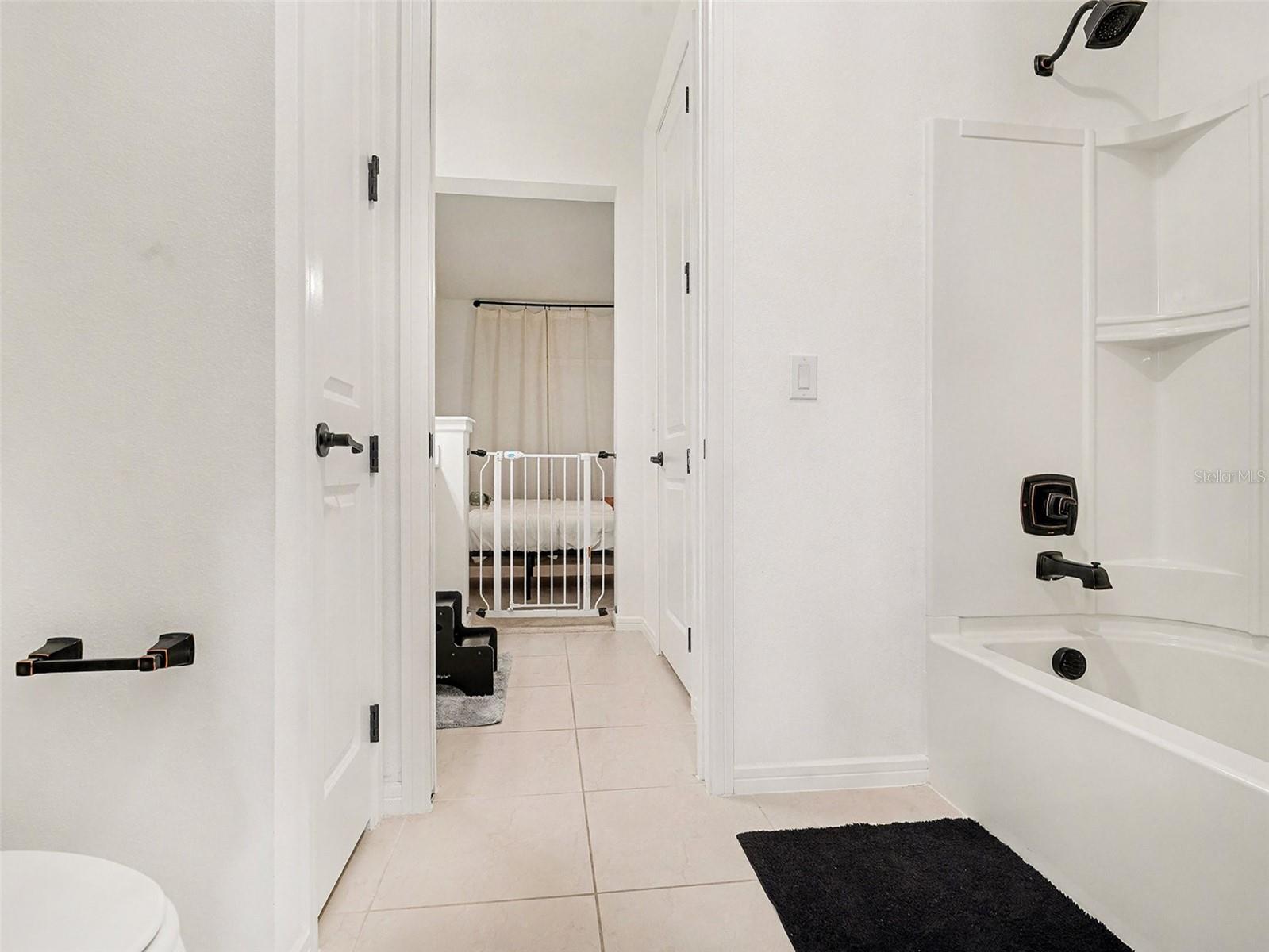 Image 21 of 33 For 12923 Willow Grove Drive