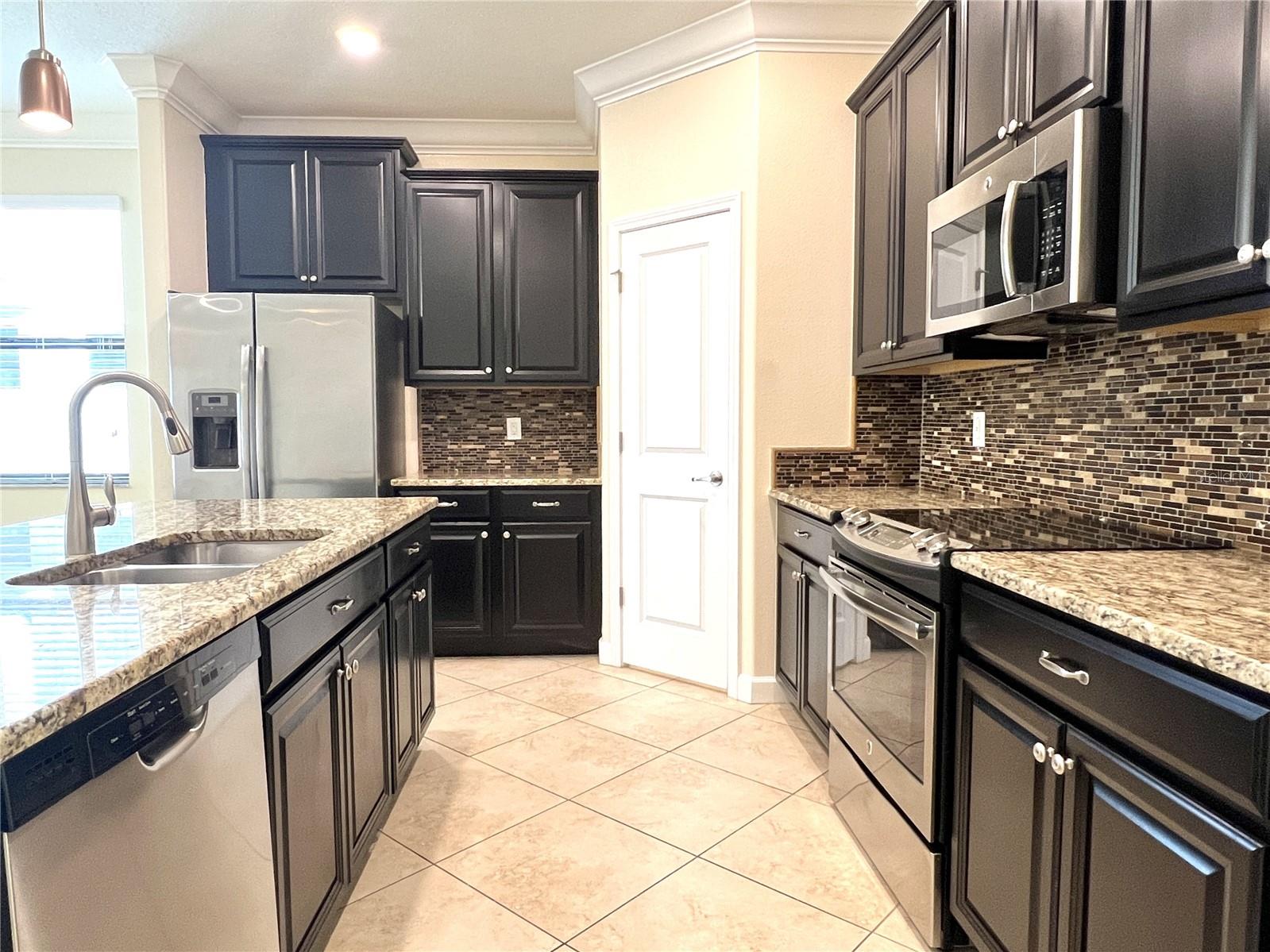 Image 10 of 36 For 11822 Frost Aster Drive