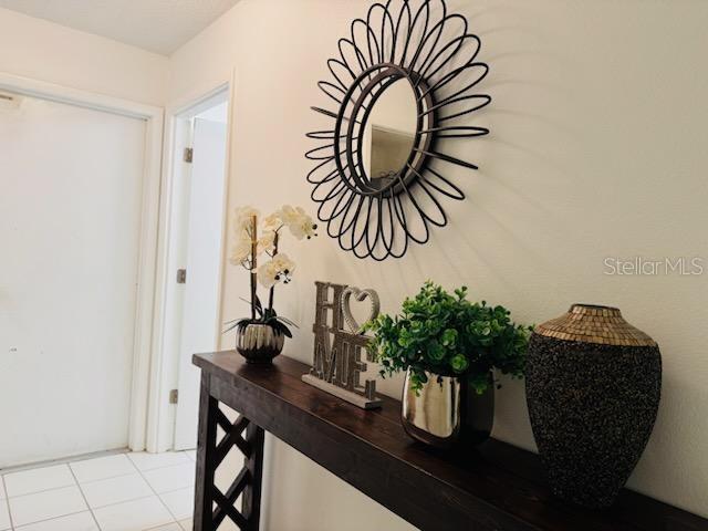 Image 22 of 31 For 18385 Hottelet Circle