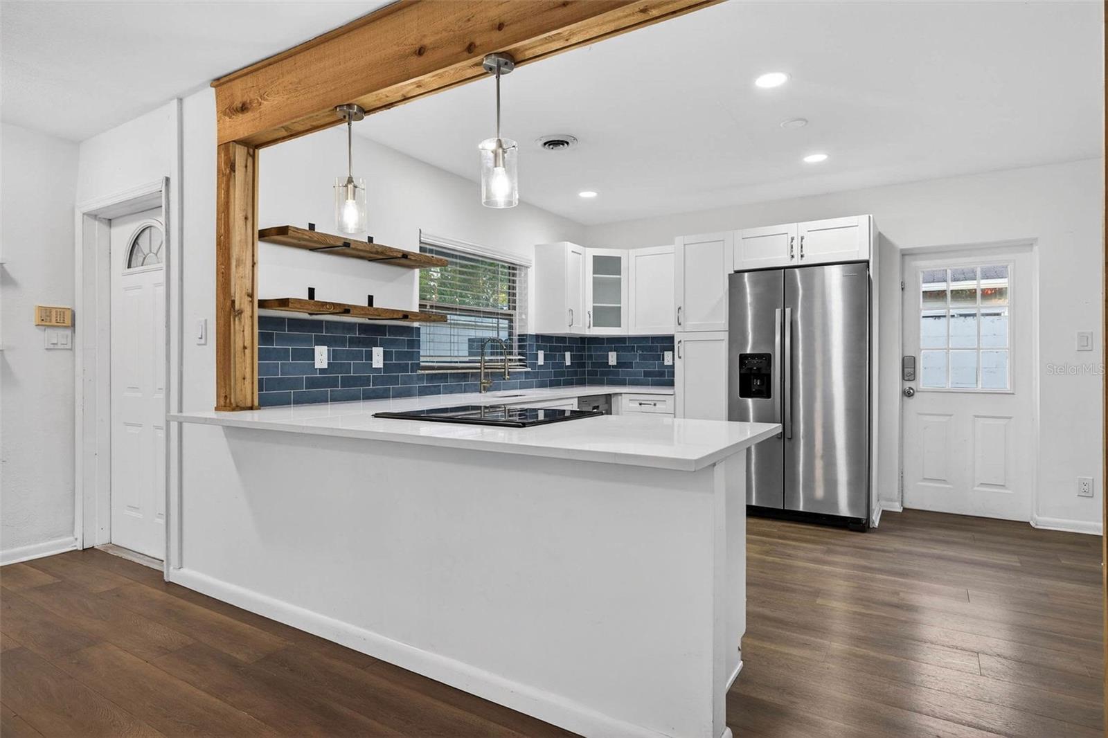 Image 5 of 28 For 210 Glen Avenue