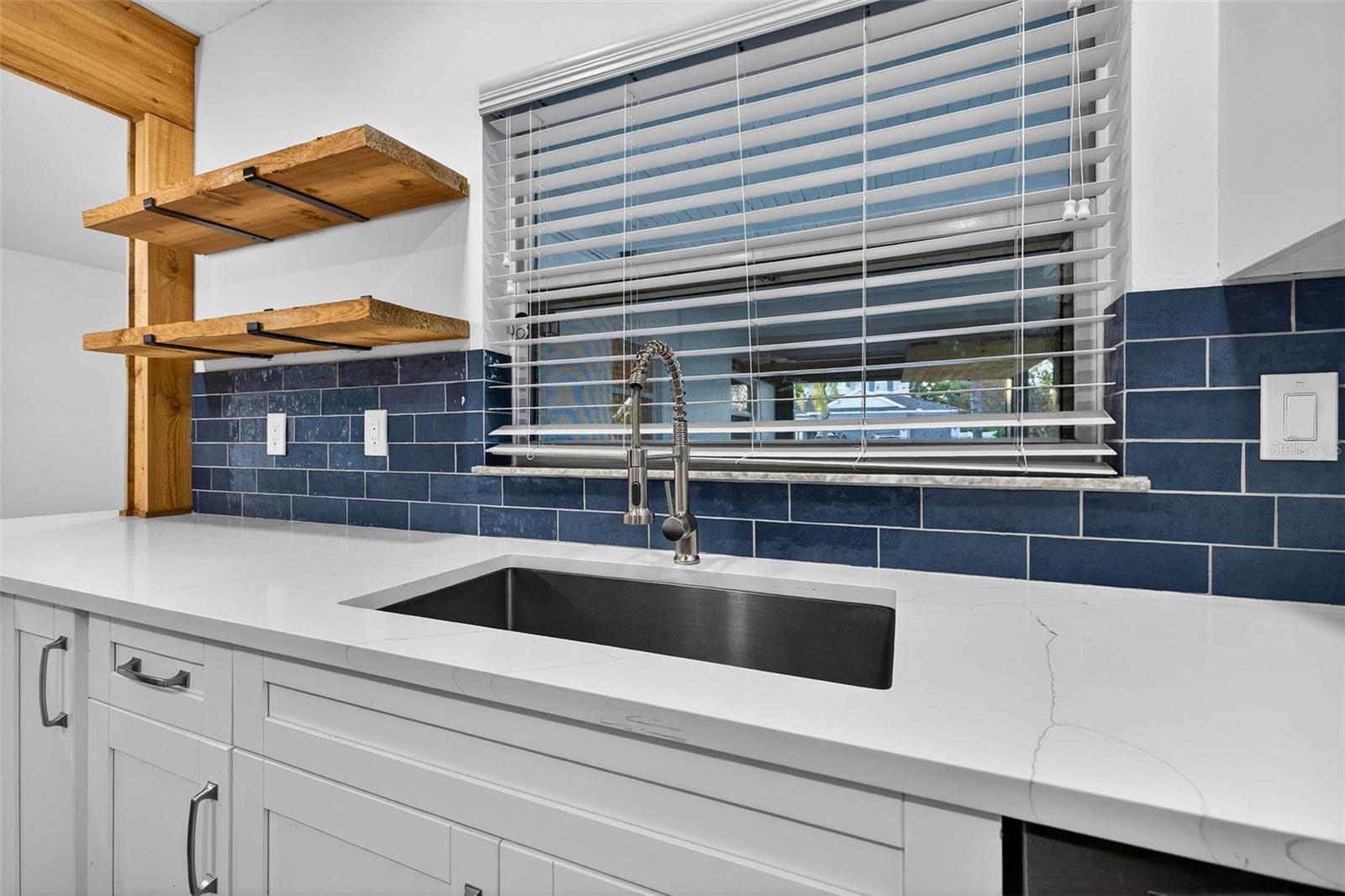 Image 8 of 28 For 210 Glen Avenue