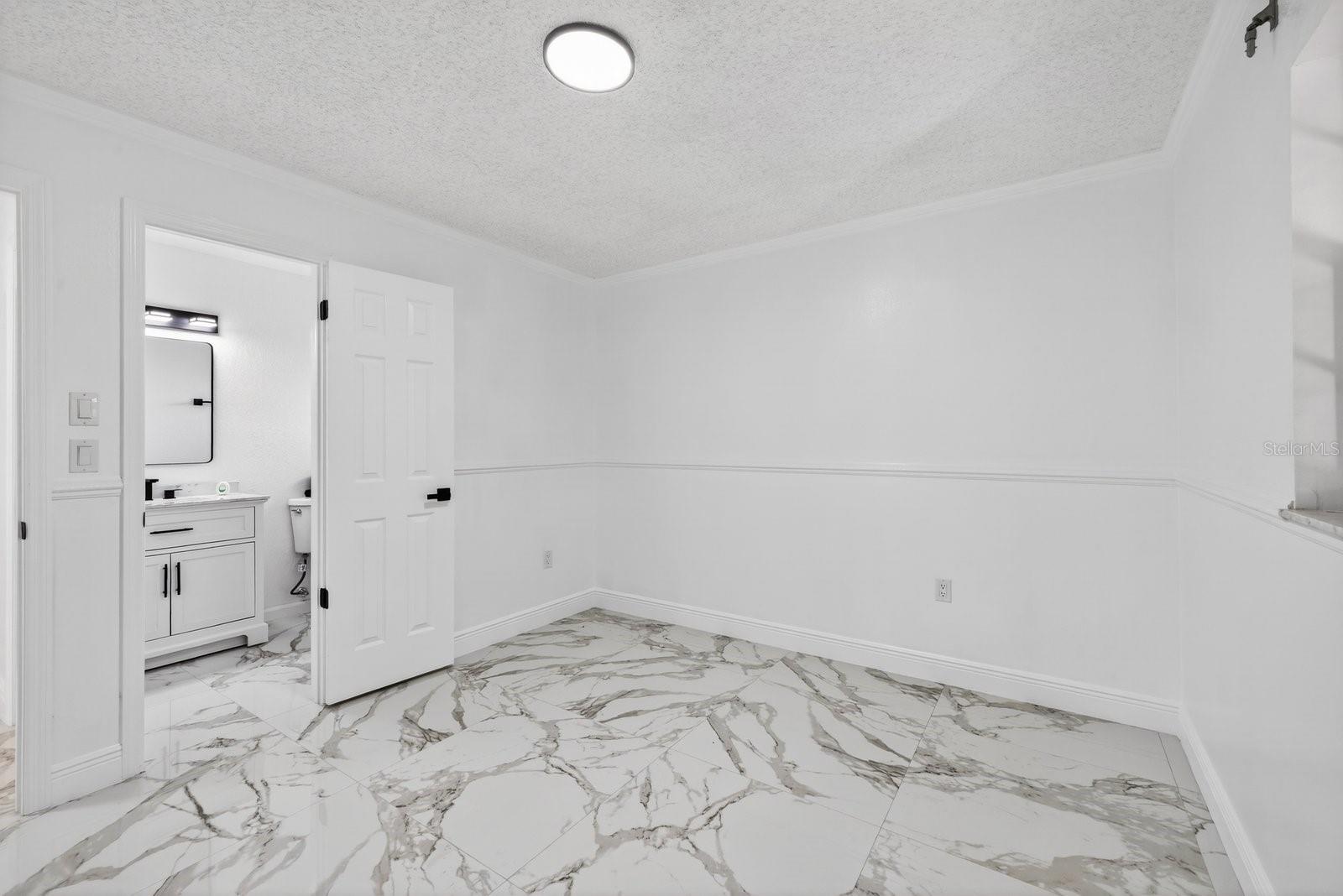 Image 24 of 34 For 8448 Valmora Street